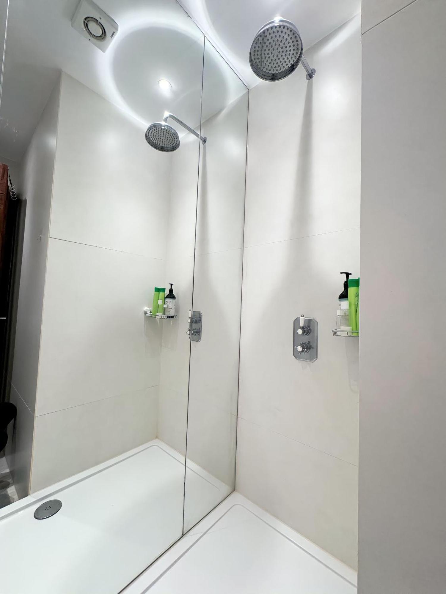 شقة The Kensington Heights لندن المظهر الخارجي الصورة